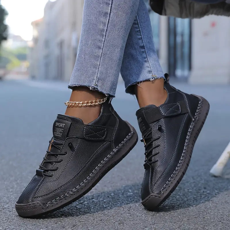 Men's Casual Shoes - Lace-Up - Contrast Stitch - Elastic Side Panel - Padded Collar