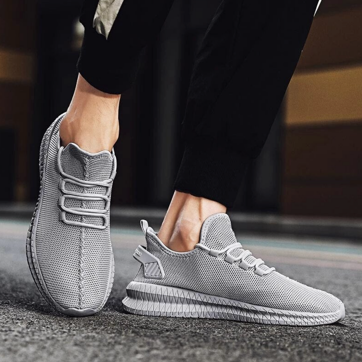 Men's Knit Mesh Lace-Up Low-Top Sneakers - Textured Sole