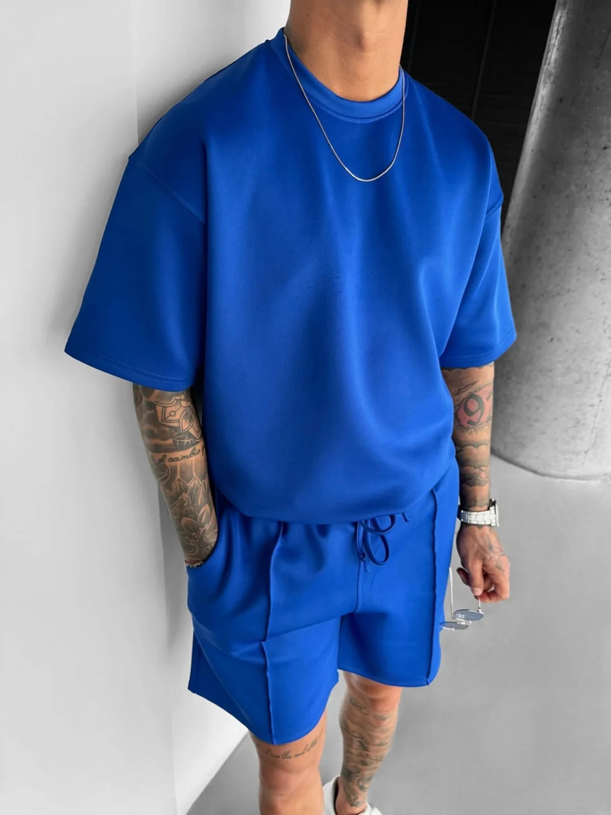 Men's Oversized Short Sleeve Set - Drawstring Shorts - Crew Neck