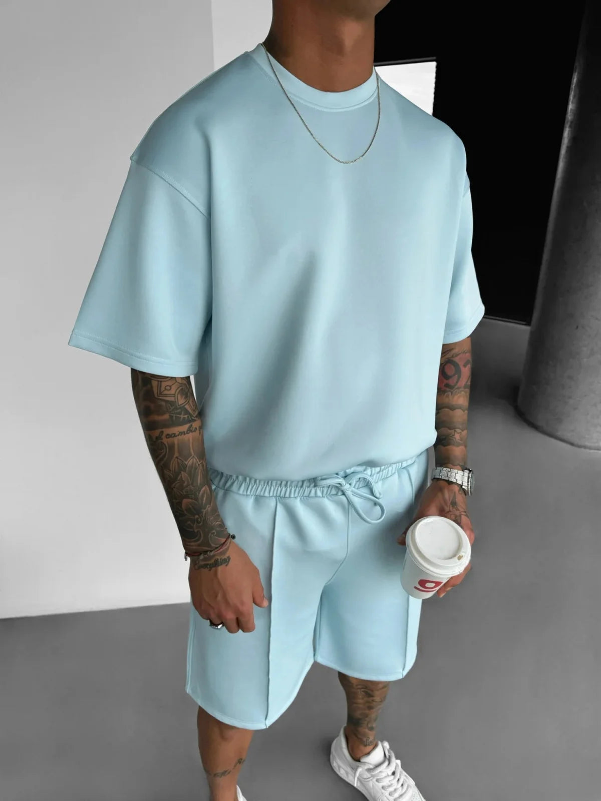 Men's Oversized Short Sleeve Set - Drawstring Shorts - Crew Neck