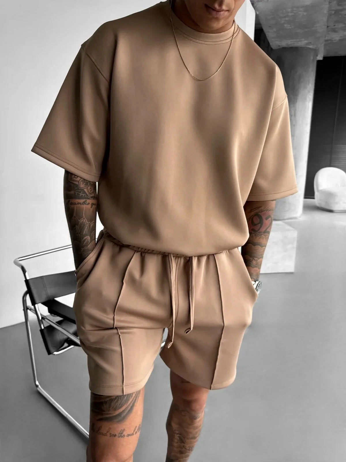Men's Oversized Short Sleeve Set - Drawstring Shorts - Crew Neck