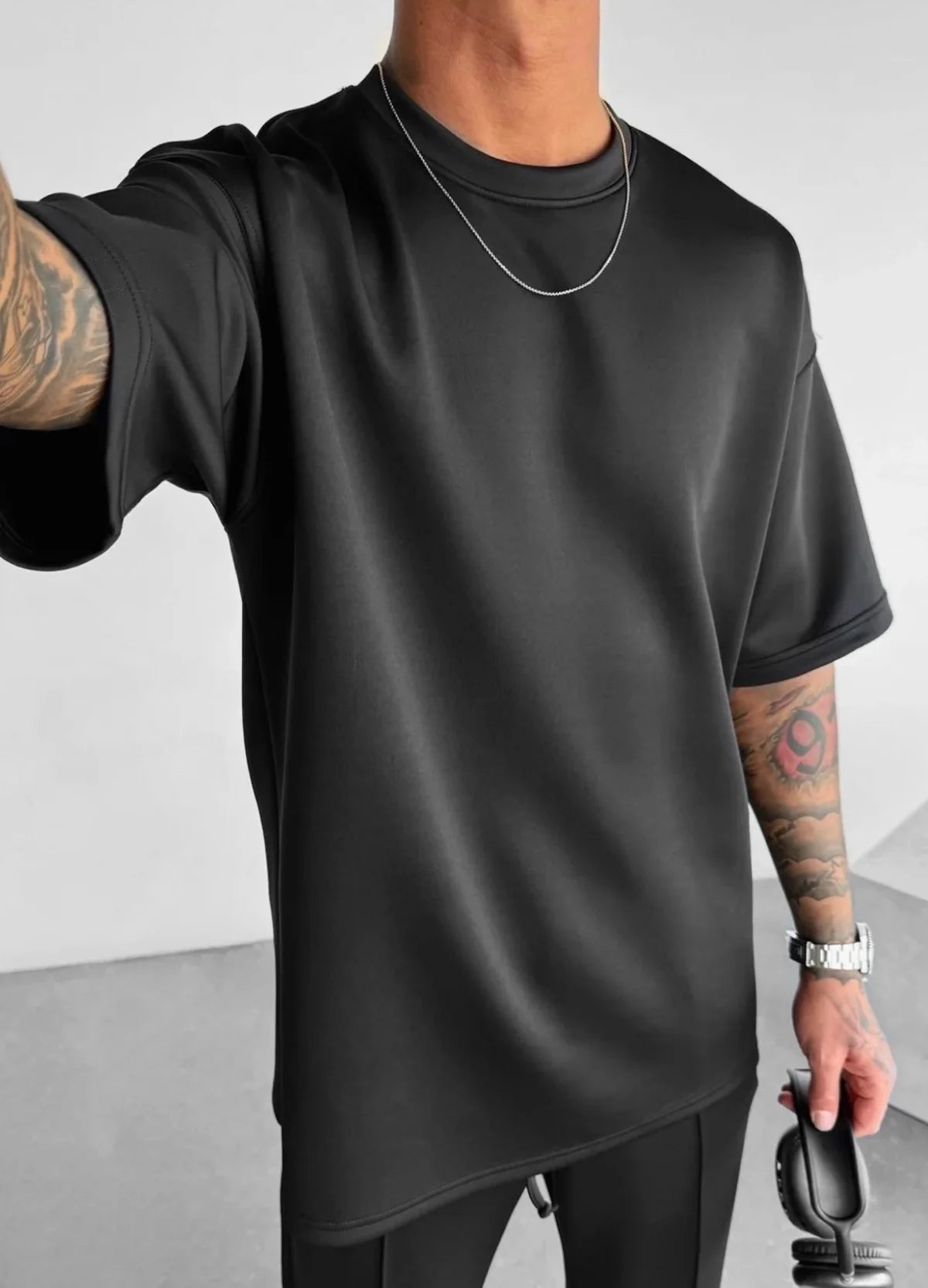 Men's Oversized Short Sleeve Set - Drawstring Shorts - Crew Neck