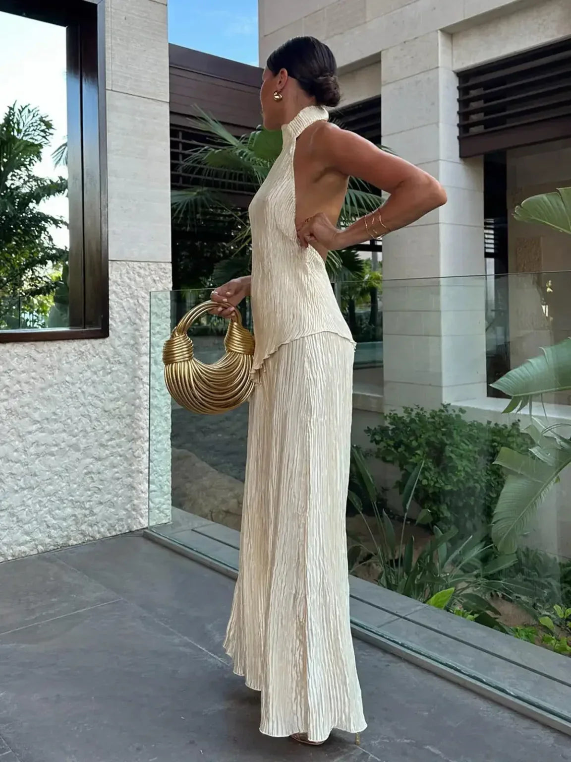 Women's Two Piece Set - Halter Neck Top and Wide-Leg Pants Crinkle