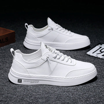 Men’s Leather Low-Top Trainers – Lace-Up Minimal Sneakers with Flat Sole