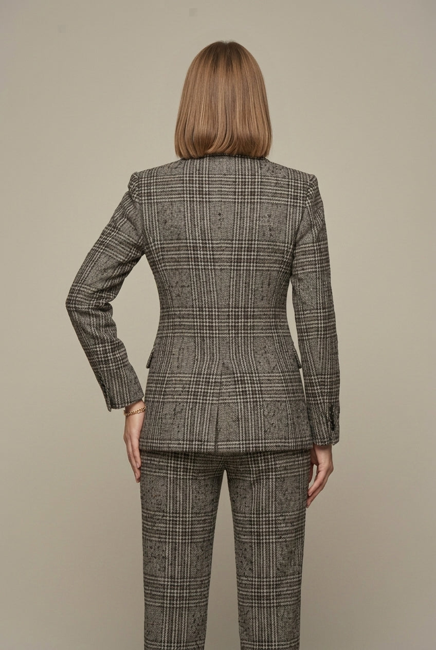 Women's Plaid Pant Suit - Double Breasted Blazer Set