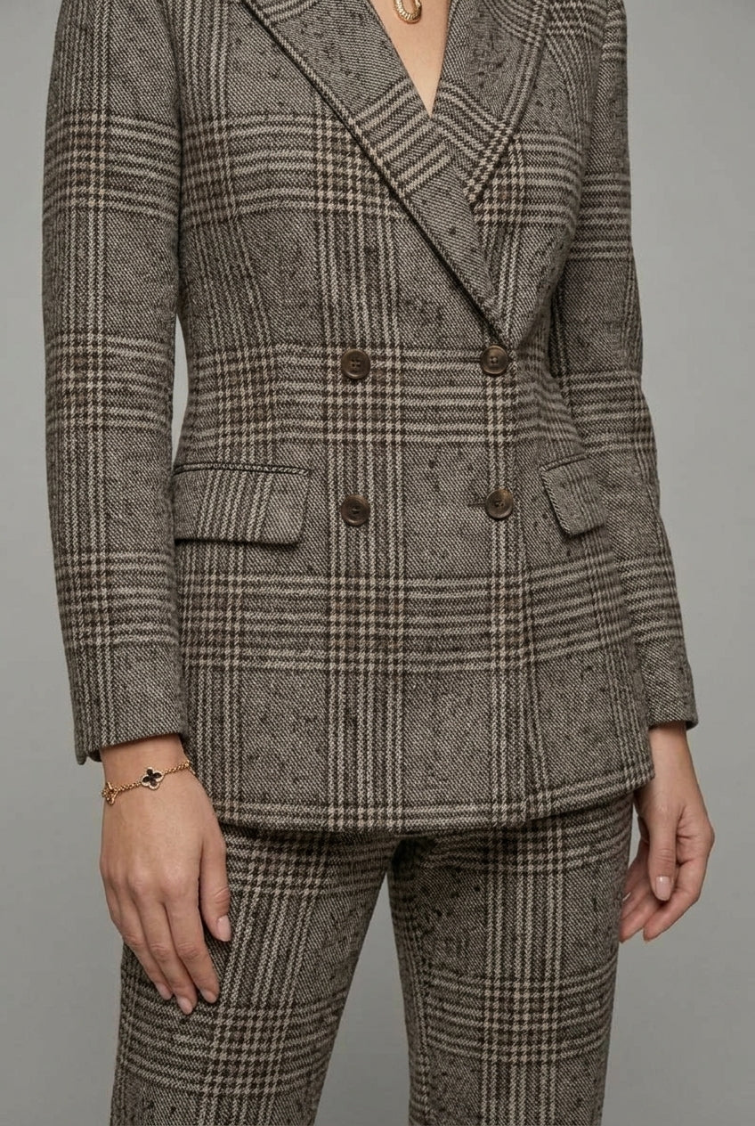Women's Plaid Pant Suit - Double Breasted Blazer Set