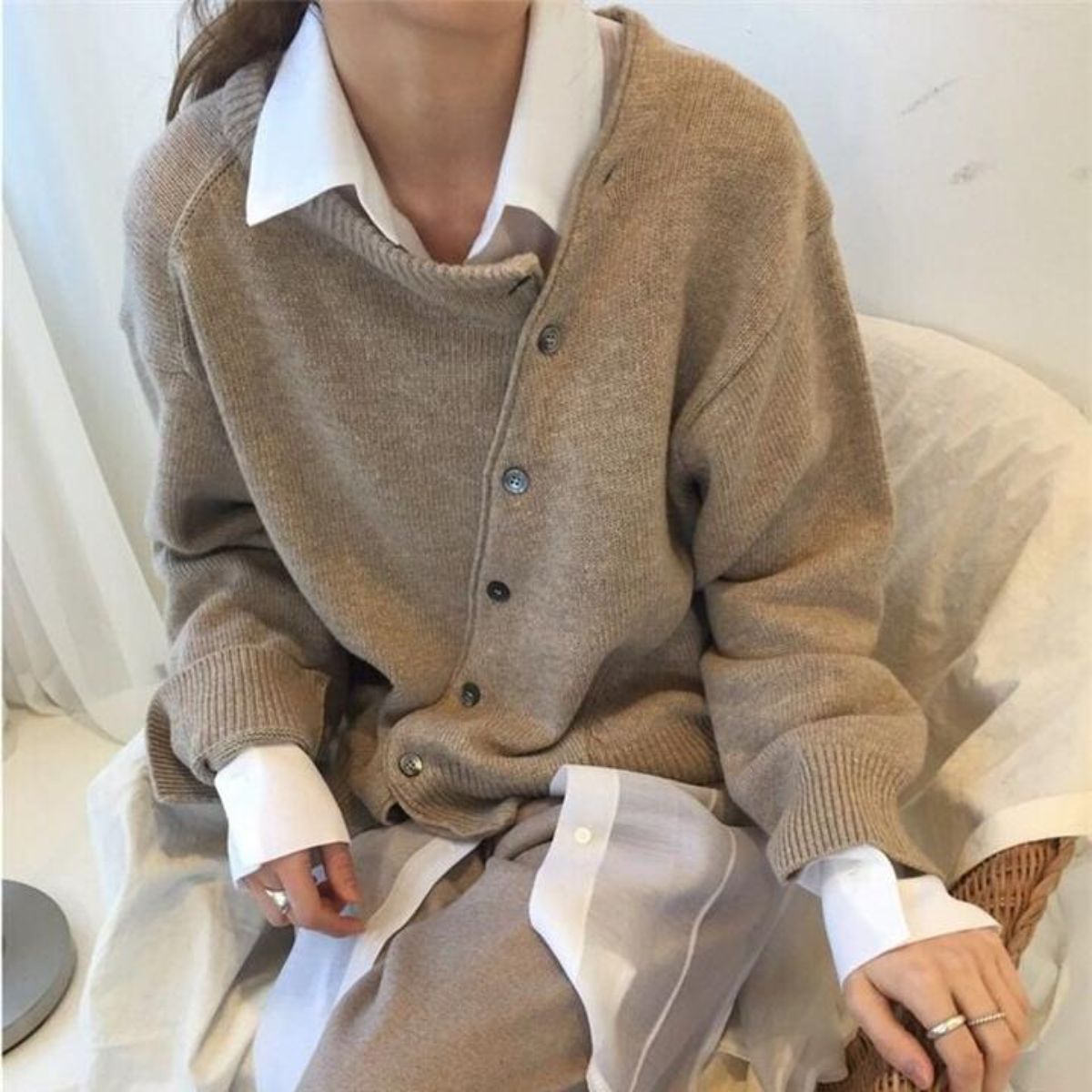 Women's Knit Cardigan - V-Neck - Button Front - Oversized - Ribbed Cuff and Hem