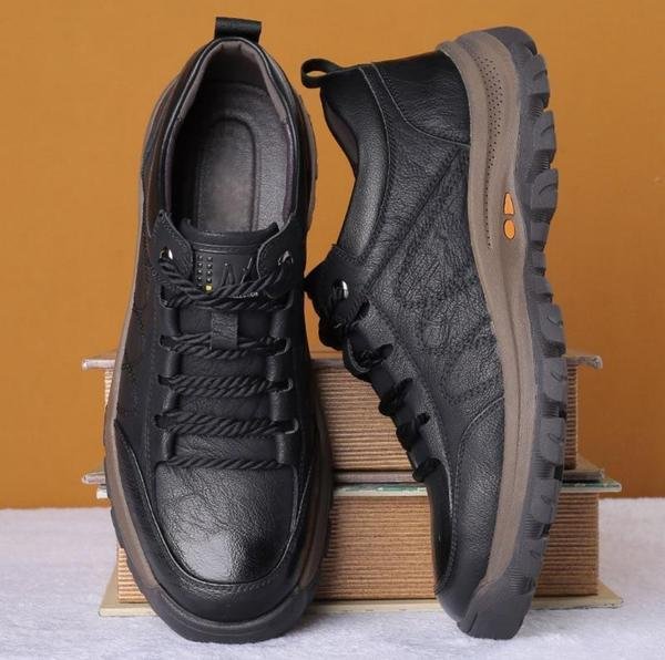 Men's Leather Lace-Up Sneakers - Athletic Sole