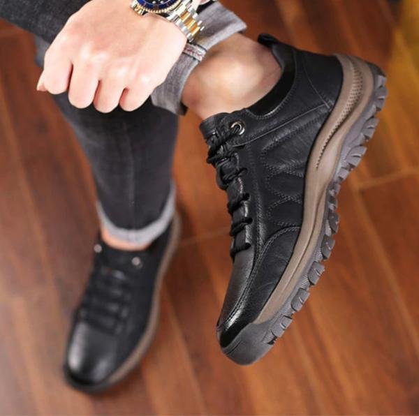Men's Leather Lace-Up Sneakers - Athletic Sole