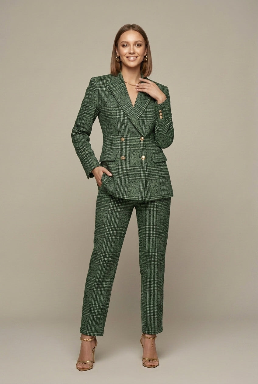Women's Plaid Pant Suit - Double Breasted Blazer Set