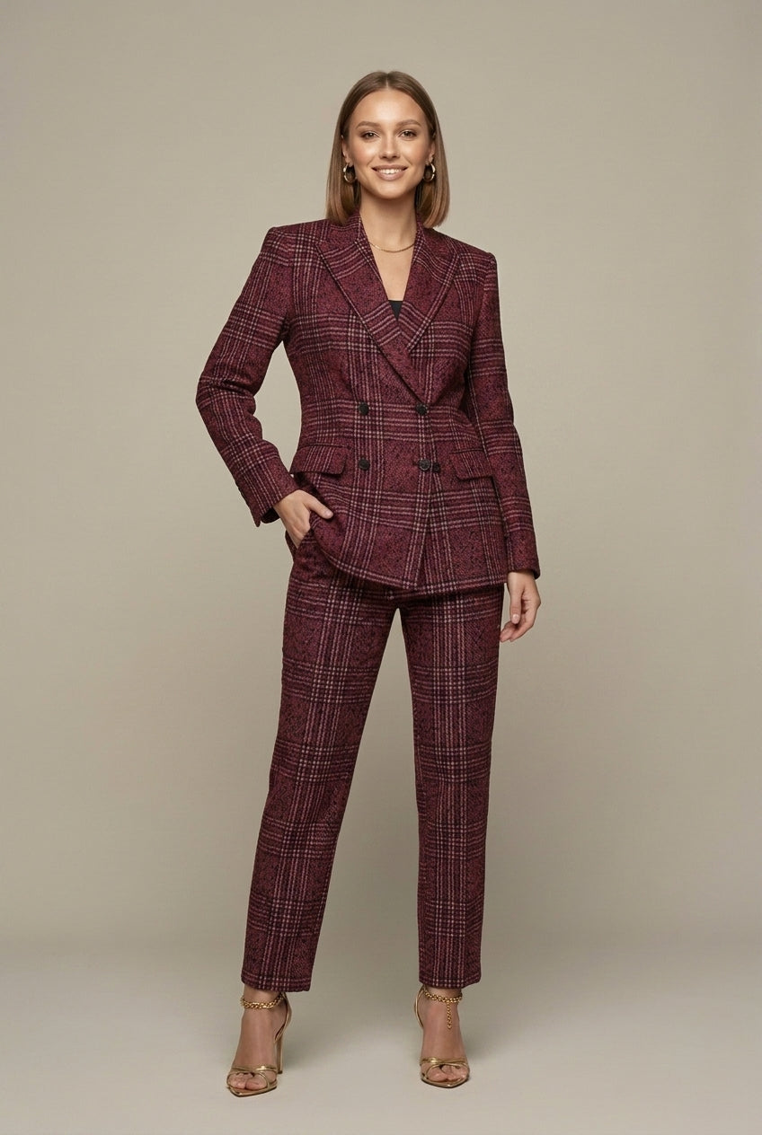Women's Plaid Pant Suit - Double Breasted Blazer Set